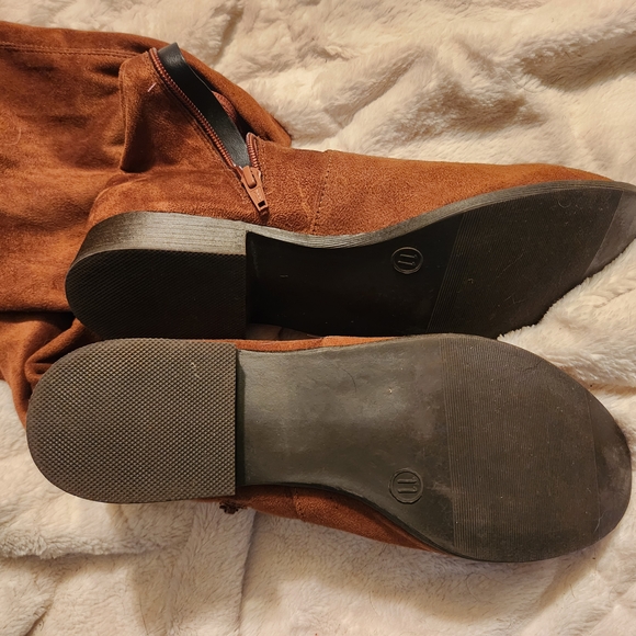Unbranded Womens Tan Over-the-Knee Boots Size 11  EUC - Picture 4 of 4